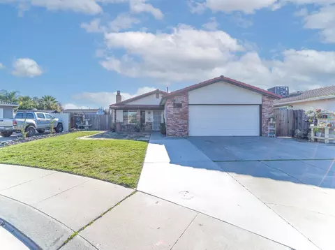 740 La Mesa Ct, Manteca, CA 95336 photo 2