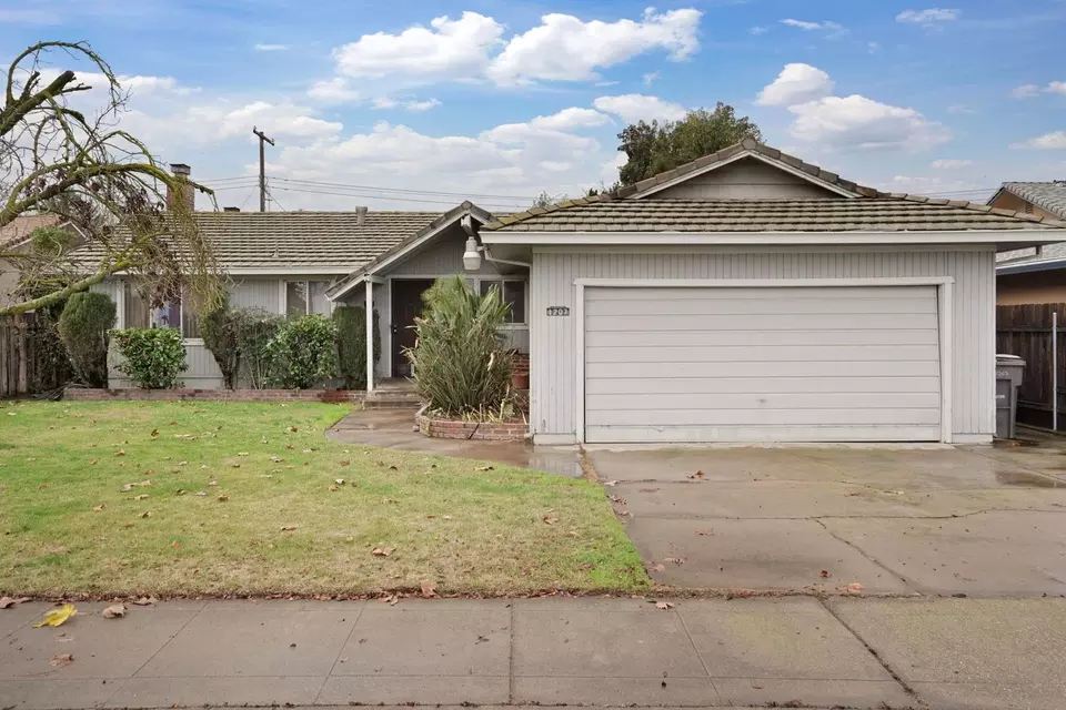 1207 S Crescent Ave, Lodi, CA 95240 2 Photos Movoto