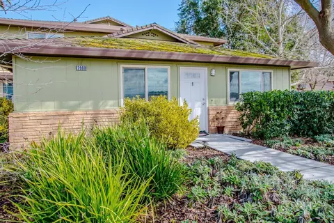2900 Pole Line Rd #1, Davis, CA 95618 photo 2