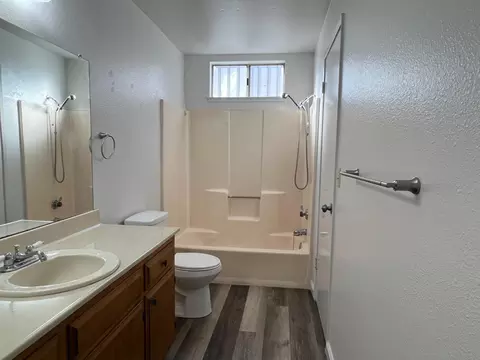 926 Lencoe Dr, Stockton, CA 95210 photo 28
