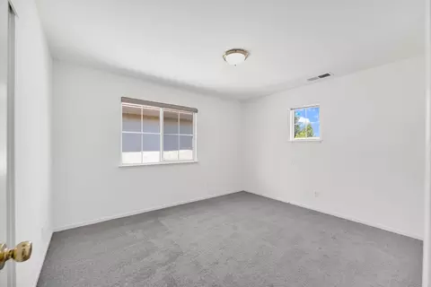 Bedroom - 1561 Pinnacles Pl, Davis, CA 95616 photo 7 of 15