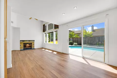 Living - 1561 Pinnacles Pl, Davis, CA 95616 photo 12 of 13