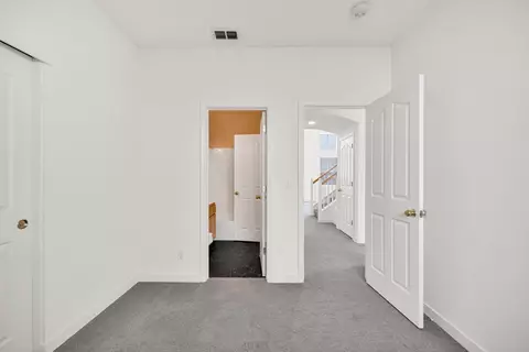 Entry Way - 1561 Pinnacles Pl, Davis, CA 95616 photo 5 of 9