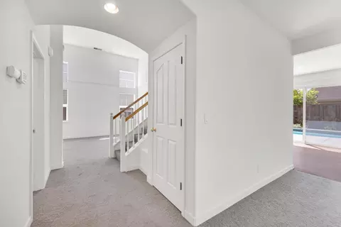 Entry Way - 1561 Pinnacles Pl, Davis, CA 95616 photo 3 of 9
