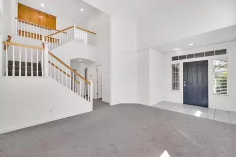 Living - 1561 Pinnacles Pl, Davis, CA 95616 photo 2 of 13