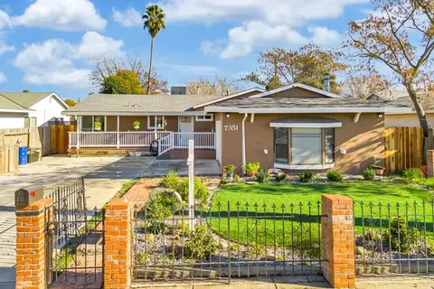 7351 21st St, Sacramento, CA 95822