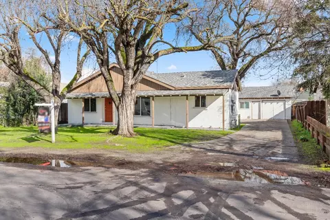 1338 Melrose Ave, Modesto, CA 95350 photo 2