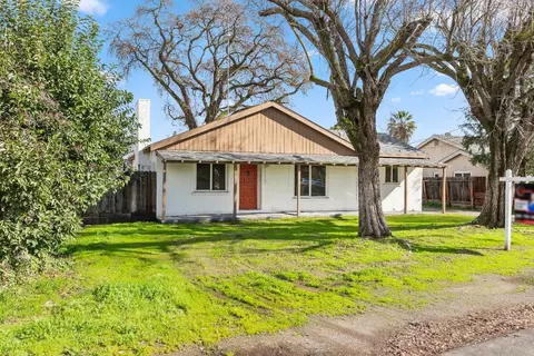 1338 Melrose Ave, Modesto, CA 95350 photo 3