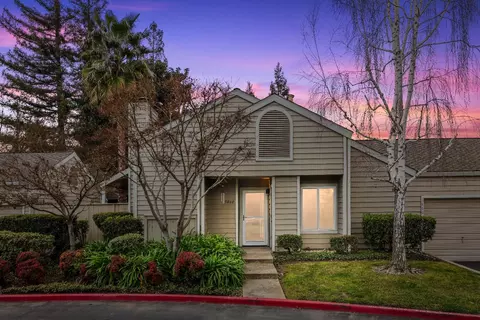 5860 Alexandria Pl, Stockton, CA 95207
