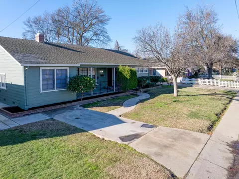 220 E 23rd St, Merced, CA 95340 photo 6