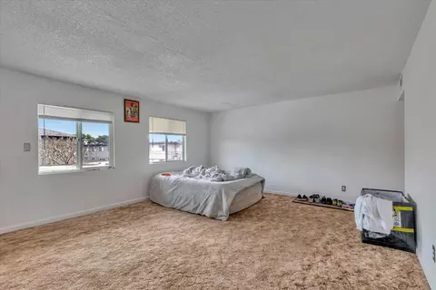 614 E Yorkshire Dr, Stockton, CA 95207 photo 17
