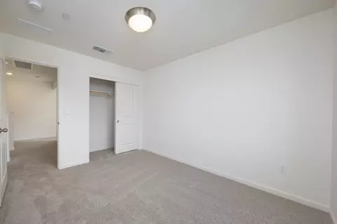 Bedroom - 486 Rainbow Falls Ln, Manteca, CA 95337 photo 3 of 3