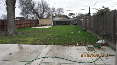2370 E Vine St, Stockton, CA 95205 photo 10