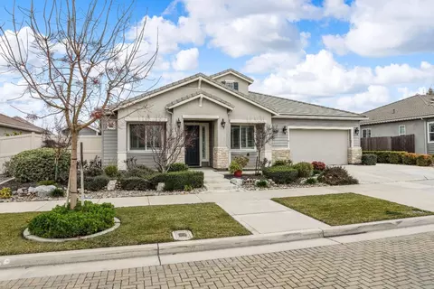 1814 Flagstone Dr, Ripon, CA 95366 photo 2