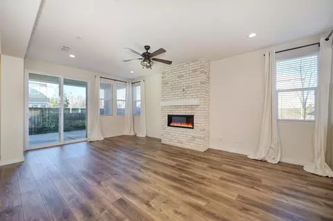 4847 Holden Dr, Rocklin, CA 95677 photo 10