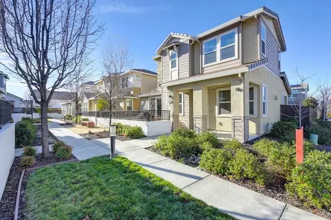 4847 Holden Dr, Rocklin, CA 95677 photo 4