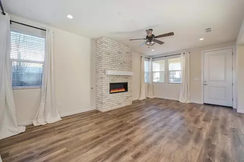 4847 Holden Dr, Rocklin, CA 95677 photo 8