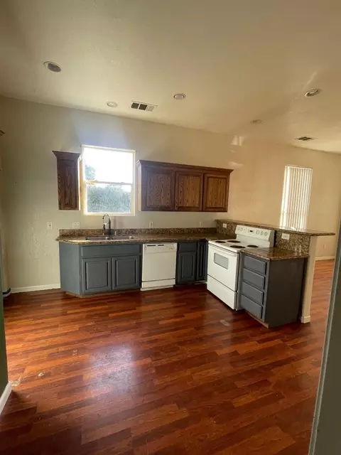 2810 Harris Ave, Stockton, CA 95206 photo 10