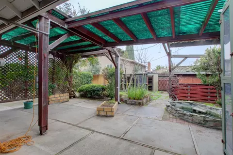 465 Hanover Ave, Turlock, CA 95382 photo 25