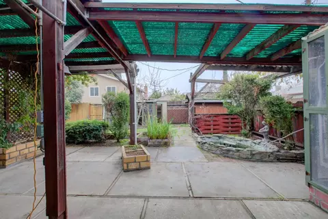 465 Hanover Ave, Turlock, CA 95382 photo 32
