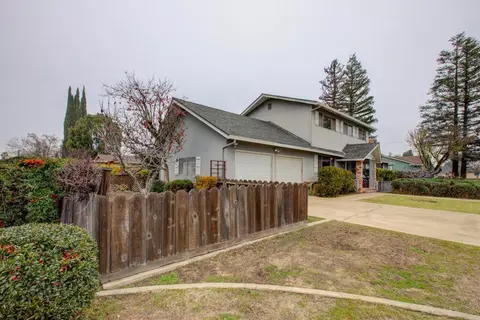 465 Hanover Ave, Turlock, CA 95382 photo 2