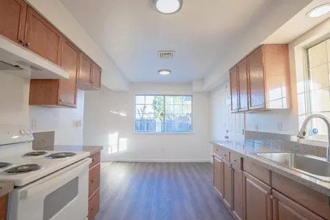 4809 Mcnary Ct, Modesto, CA 95357 photo 11