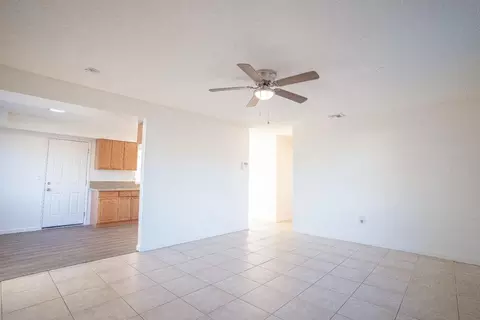 4809 Mcnary Ct, Modesto, CA 95357 photo 5