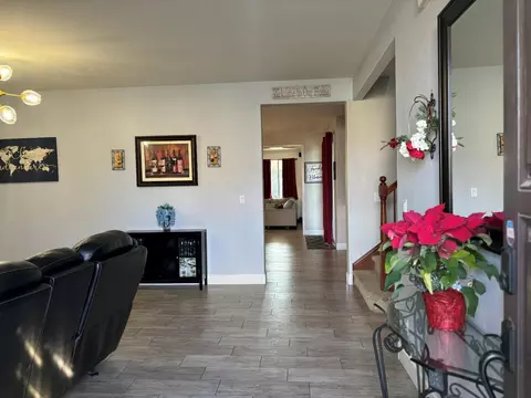 4137 Enclave Dr, Turlock, CA 95382 photo 3