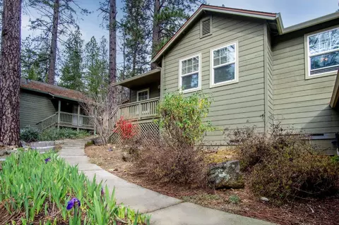 660 Manzanita Ln, Nevada City, CA 95959