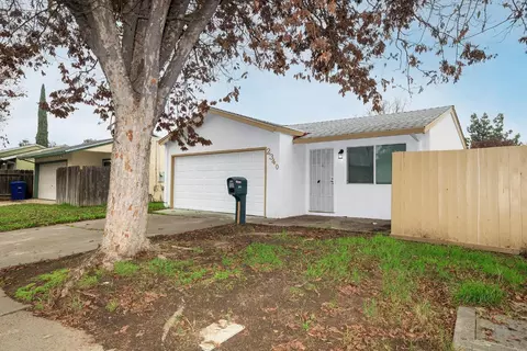 2340 Nancy Ln, Modesto, CA 95350 photo 2