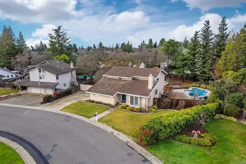 118 Oak Rock Cir, Folsom, CA 95630