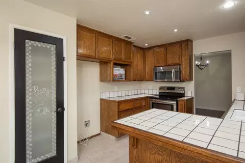1913 Walnut Tree Dr, Modesto, CA 95355 photo 15