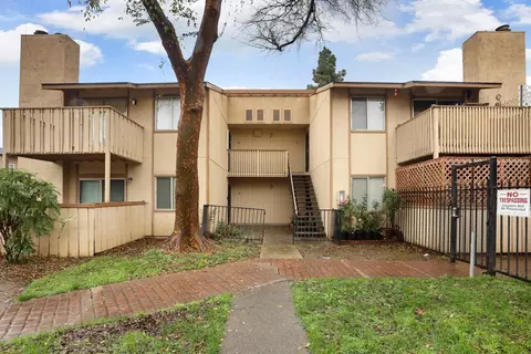328 Northbank Ct #10, Stockton, CA 95207