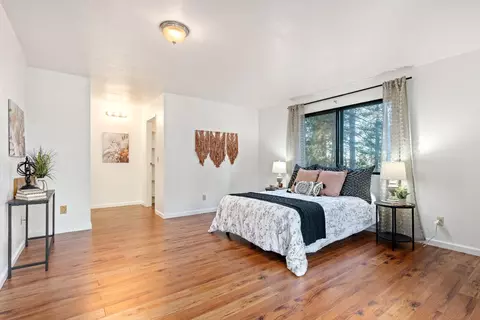 Bedroom - 442 Pine St, Grass Valley, CA 95945 photo 1 of 4