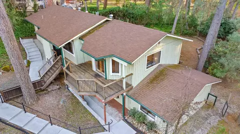 Exterior - 442 Pine St, Grass Valley, CA 95945 photo 10 of 31
