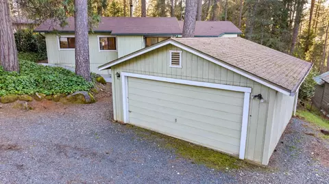 Exterior - 442 Pine St, Grass Valley, CA 95945 photo 8 of 31
