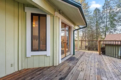 Exterior - 442 Pine St, Grass Valley, CA 95945 photo 13 of 31