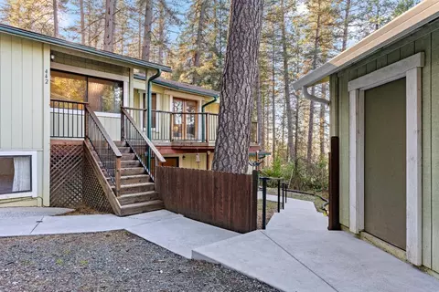 Exterior - 442 Pine St, Grass Valley, CA 95945 photo 12 of 31