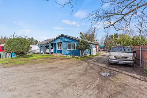 5751 Riverside Dr, Olivehurst, CA 95961 photo 4