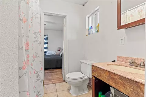 5751 Riverside Dr, Olivehurst, CA 95961 photo 14
