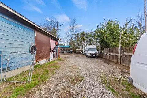 5751 Riverside Dr, Olivehurst, CA 95961 photo 27