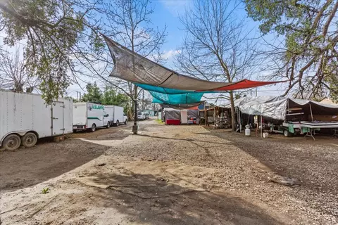 5751 Riverside Dr, Olivehurst, CA 95961 photo 32