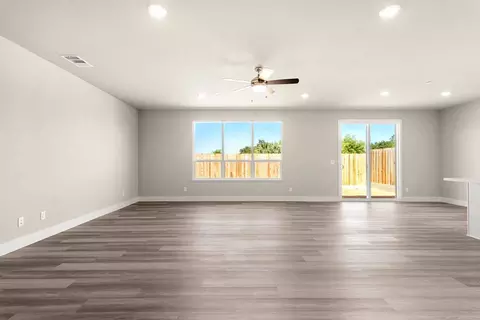 658 Gurmit Ct, Winters, CA 95694 photo 9