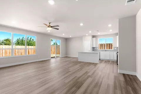 658 Gurmit Ct, Winters, CA 95694 photo 8