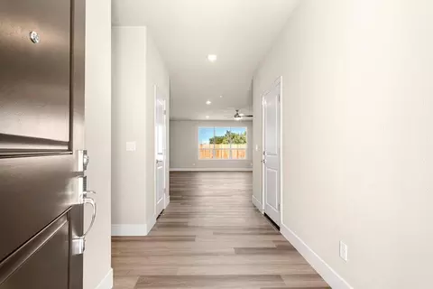 658 Gurmit Ct, Winters, CA 95694 photo 2
