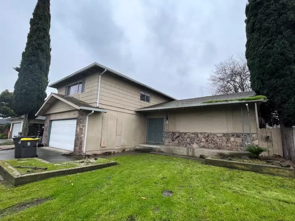 2956 W Hammer Ln, Stockton, CA 95209 12 Photos Movoto