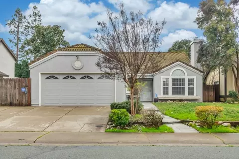 8616 Diamond Crest Ct, Elk Grove, CA 95624