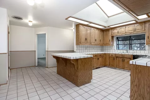 1521 Tiburon Ct, Modesto, CA 95350 photo 12