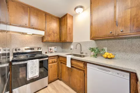 Kitchen - 1618 Colusa Ave, Davis, CA 95616 photo 3 of 12