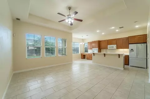 225 Spring Ave, Patterson, CA 95363 photo 6